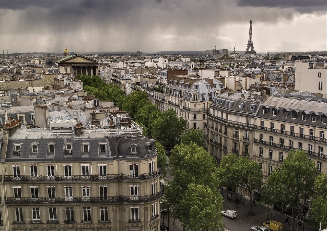 découvrez les enjeux et les implications de l'accord de paris, un traité international visant à lutter contre le changement climatique en réduisant les émissions de gaz à effet de serre et en favorisant le développement durable.