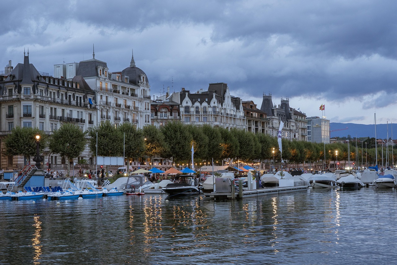 découvrez les enjeux cruciaux de la politique climatique à genève, un centre névralgique pour les discussions internationales sur l'environnement. explorez les initiatives, accords et collaborations qui façonnent un avenir durable et responsable face aux défis du changement climatique.