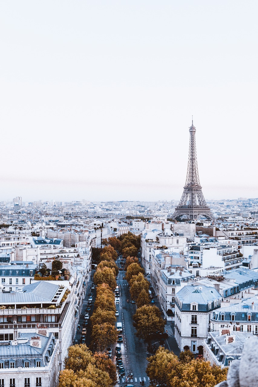 découvrez l'accord de paris, un traité international crucial visant à lutter contre le changement climatique en limitant le réchauffement mondial. comprenez ses objectifs, ses enjeux et son impact sur notre planète.